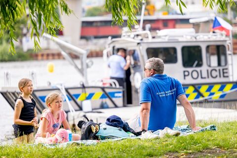 SAFE BY THE WATER – a family day with rescue services