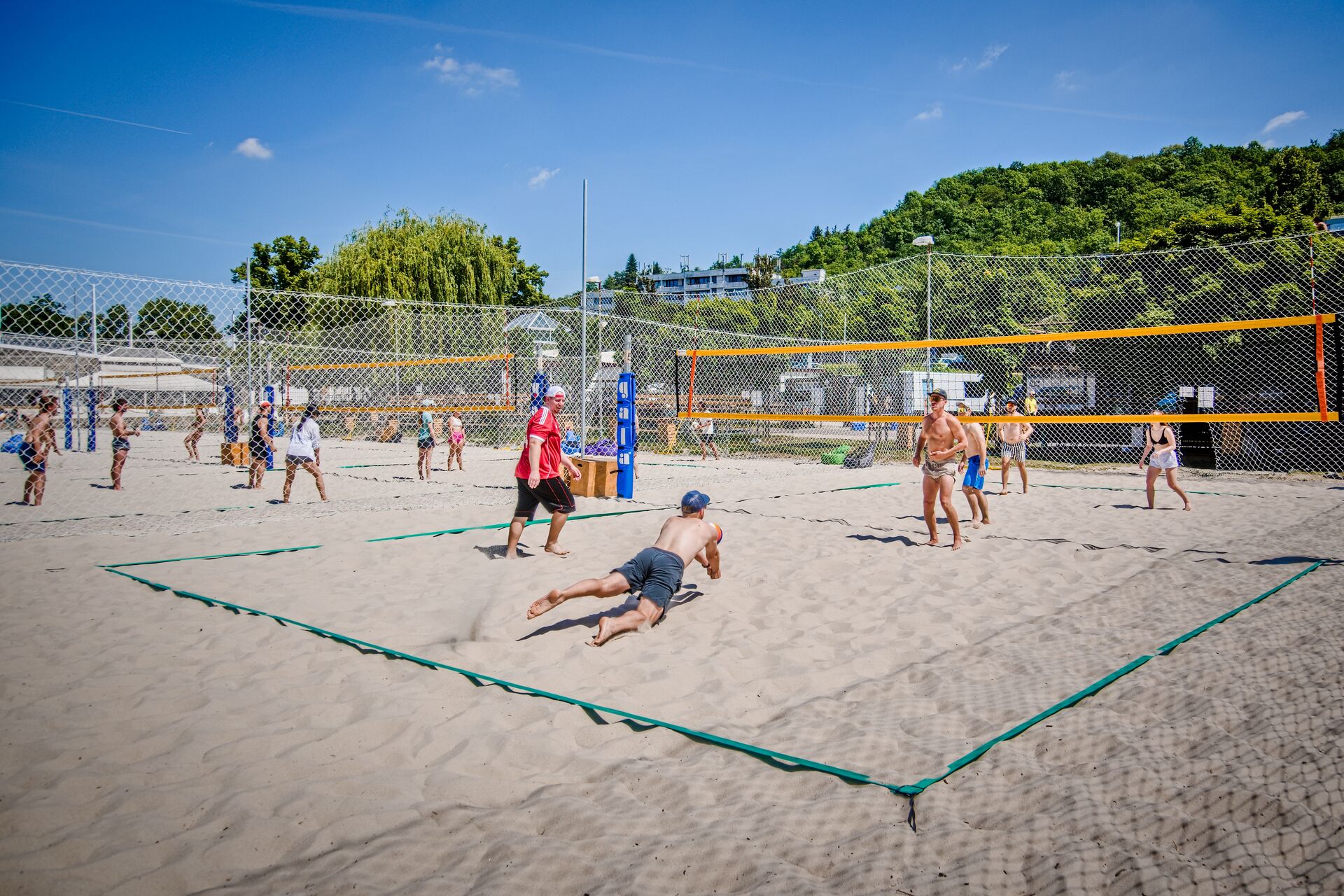 Žluté lázně sází v nové sezóně na rozšíření sportovní nabídky, bezpečné dětské hřiště a rodinný program